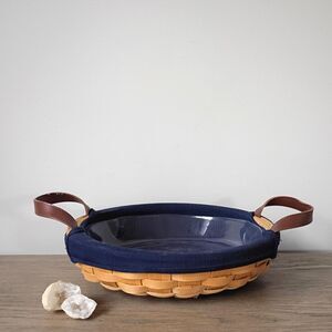 Vintage Round Woven Serving Basket with Fabric Liner by Taskets Renaissance